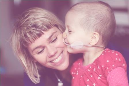 Mara met moeder Noor