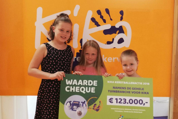 kerstballen cheque